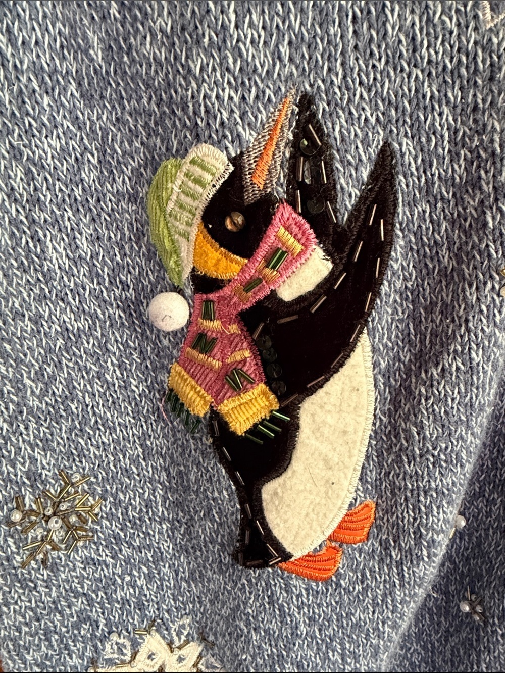 VINTAGE “UGLY” CHRISTMAS VEST ❄️ - Picture 4 of 5